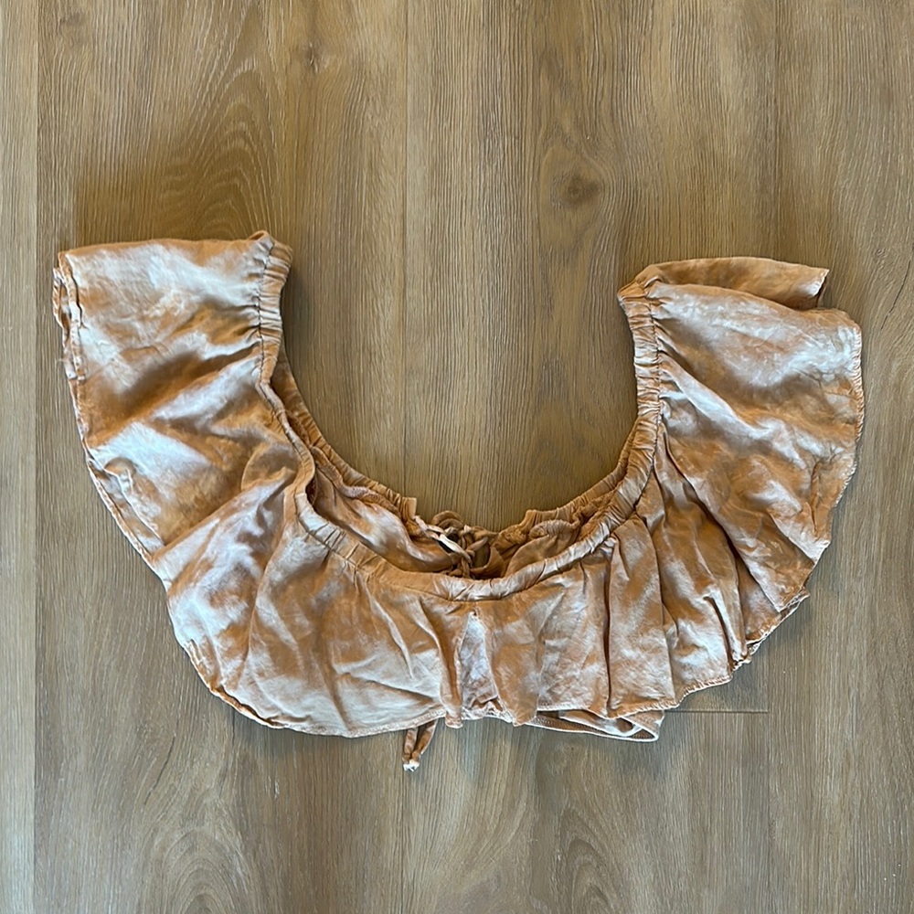 Blue Life Ruffled Tan Crop Top - Picture 3 of 6